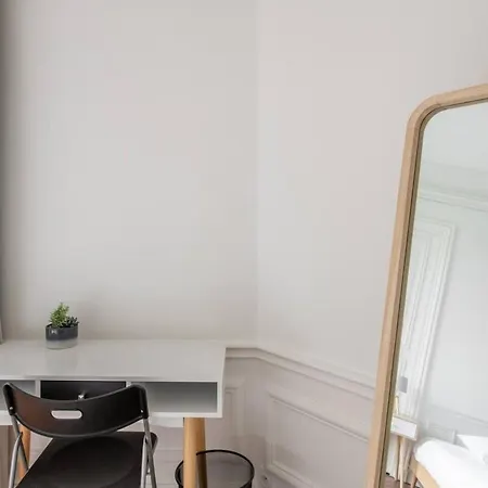 דירה Stunning Parisian Getaway