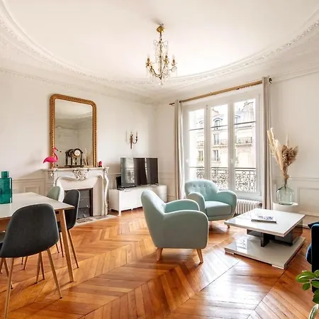 דירה Stunning Parisian Getaway *