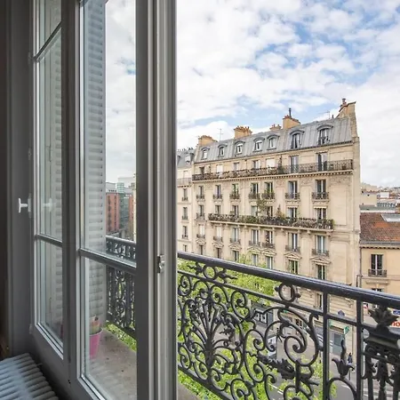 דירה Stunning Parisian Getaway